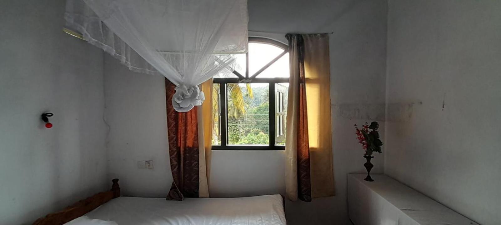 Unawatuna White Villa Exterior photo